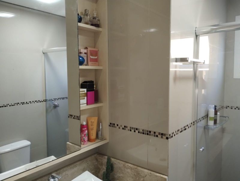 Apartamento com 3 banheiros e 77m² à venda no bairro Sagrada Familia, Taquara