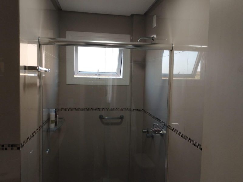 Apartamento com 3 banheiros e 77m² à venda no bairro Sagrada Familia, Taquara