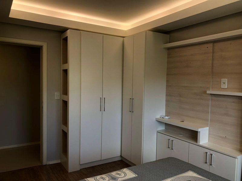 Apartamento com 3 banheiros e 88m² à venda no bairro Sagrada Familia, Taquara