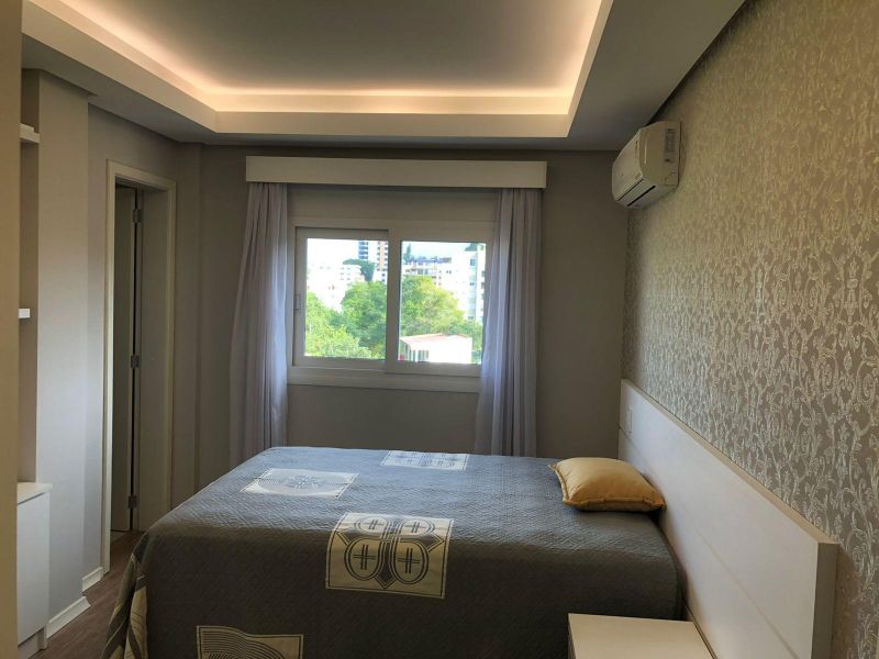 Apartamento com 3 banheiros e 88m² à venda no bairro Sagrada Familia, Taquara