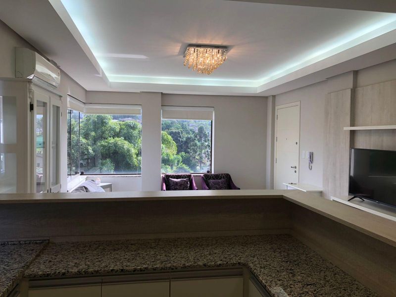Apartamento com 3 banheiros e 88m² à venda no bairro Sagrada Familia, Taquara
