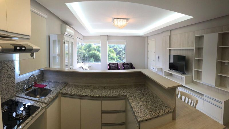 Apartamento com 3 banheiros e 88m² à venda no bairro Sagrada Familia, Taquara