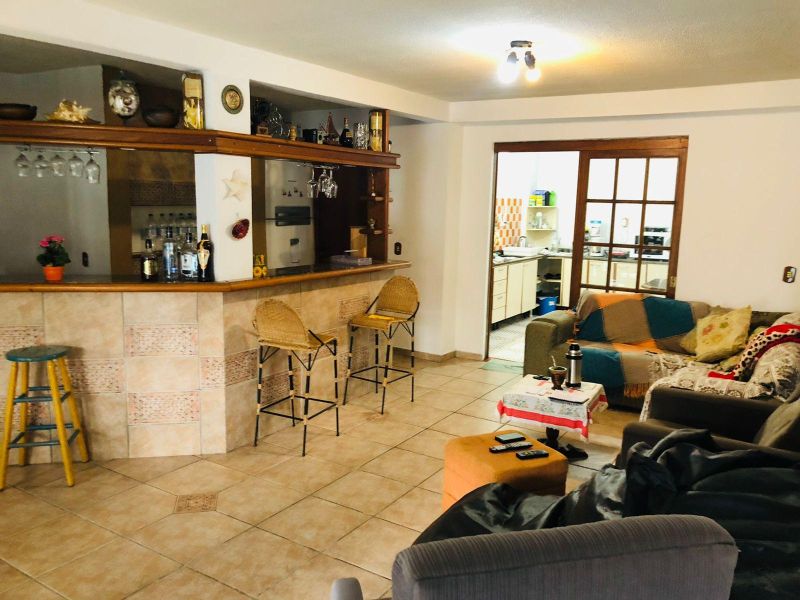 Casa com 2 quartos e 4 banheiros à venda no bairro Sagrada Familia, Taquara