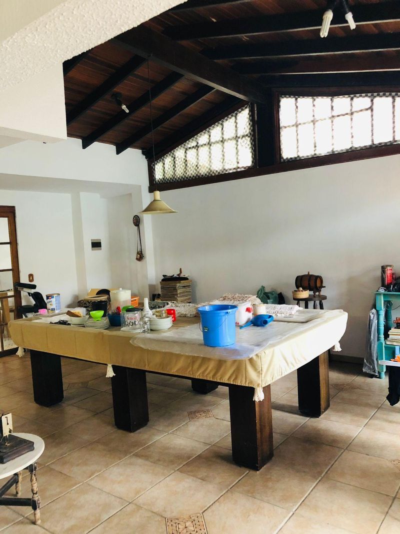 Casa com 2 quartos e 4 banheiros à venda no bairro Sagrada Familia, Taquara
