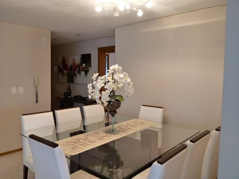 Apartamento com 3 quartos, 3 banheiros e 170m² à venda no bairro Sagrada Familia, Taquara