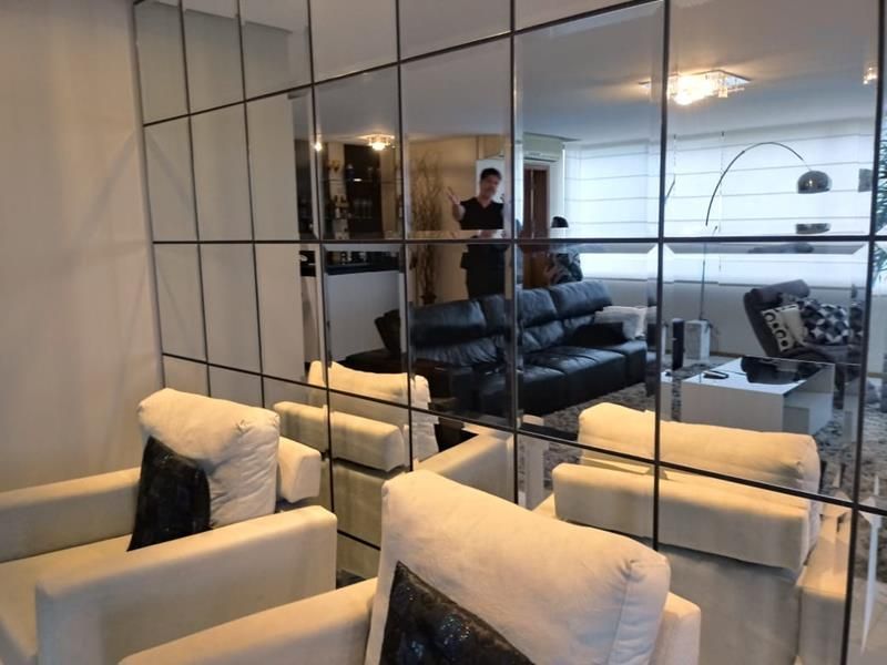 Apartamento com 3 quartos, 3 banheiros e 170m² à venda no bairro Sagrada Familia, Taquara