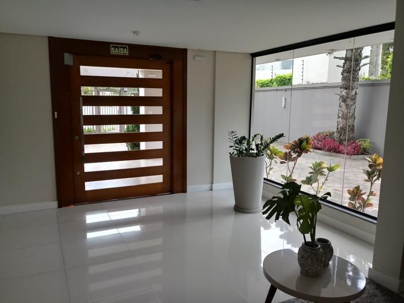 Apartamento com 3 quartos, 3 banheiros e 170m² à venda no bairro Sagrada Familia, Taquara