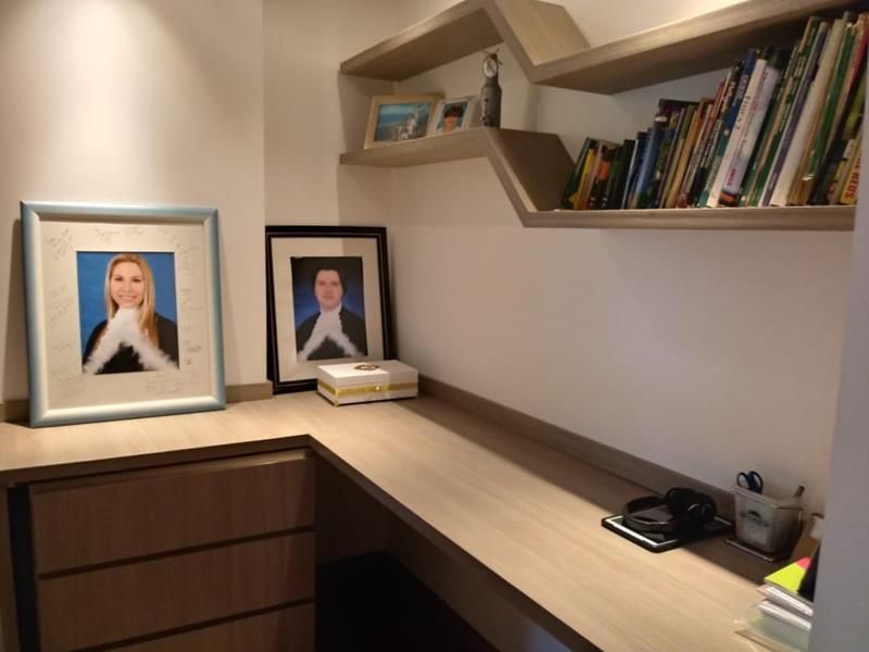 Apartamento com 3 quartos, 3 banheiros e 170m² à venda no bairro Sagrada Familia, Taquara
