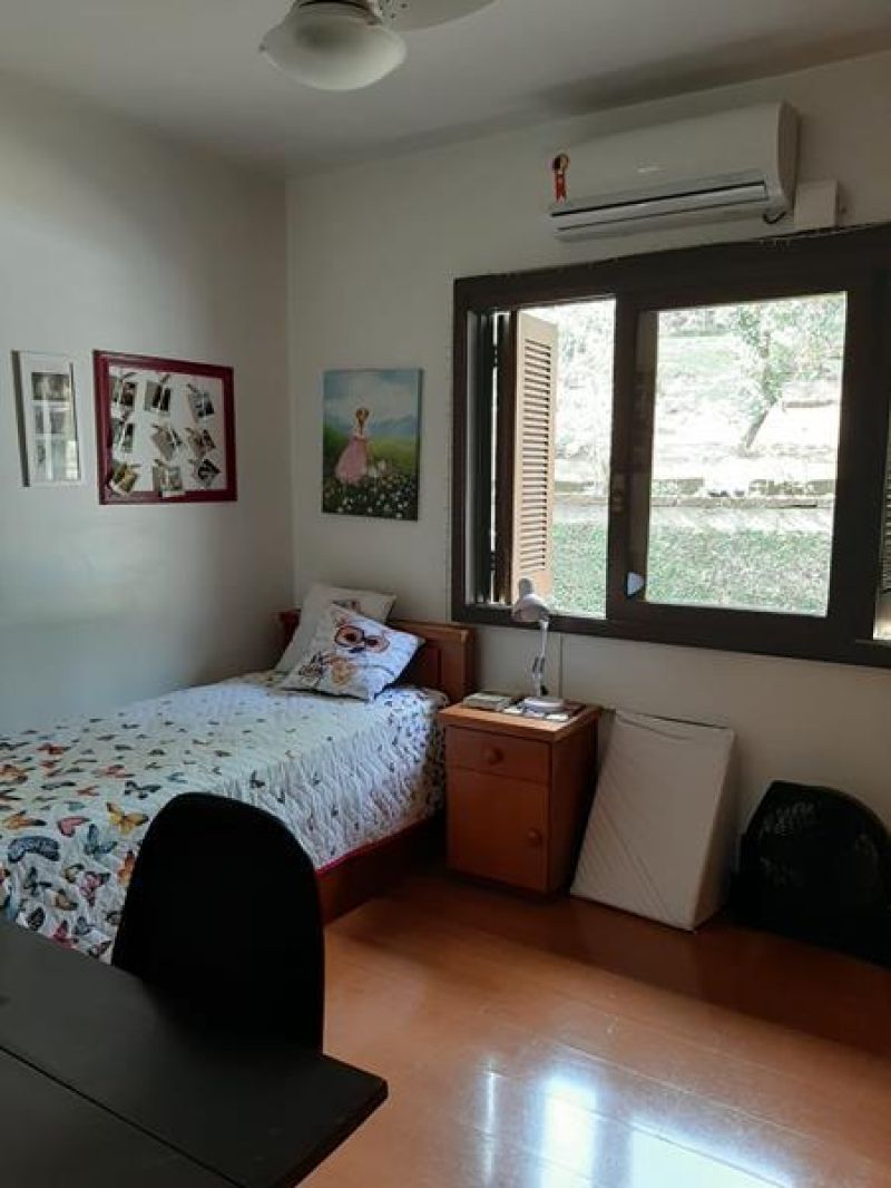 Casa com 3 quartos, 3 banheiros e 207m² à venda no bairro Sagrada Familia, Taquara