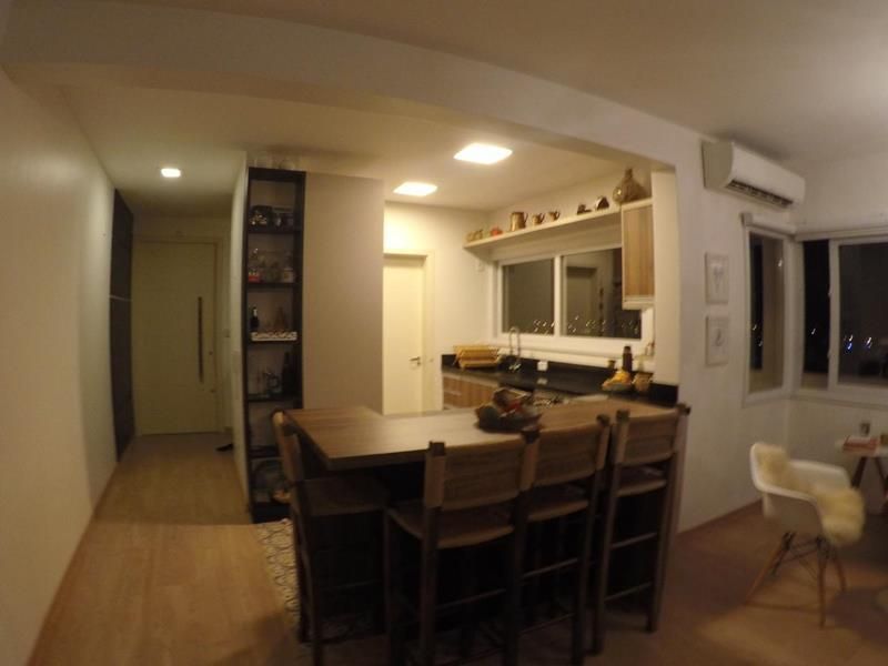Apartamento com 2 banheiros e 155m² à venda no bairro Sagrada Familia, Taquara
