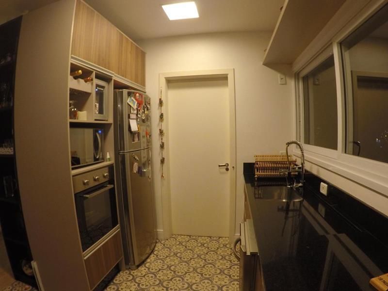 Apartamento com 2 banheiros e 155m² à venda no bairro Sagrada Familia, Taquara