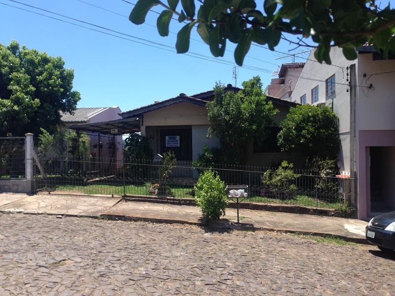 Casa com 2 quartos, 1 banheiro e 84m² à venda no bairro Sagrada Familia, Taquara