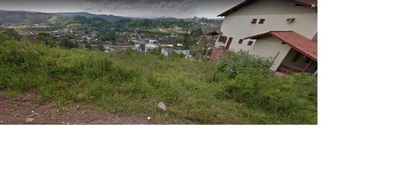 Terreno à venda no bairro Sagrada Familia, Taquara