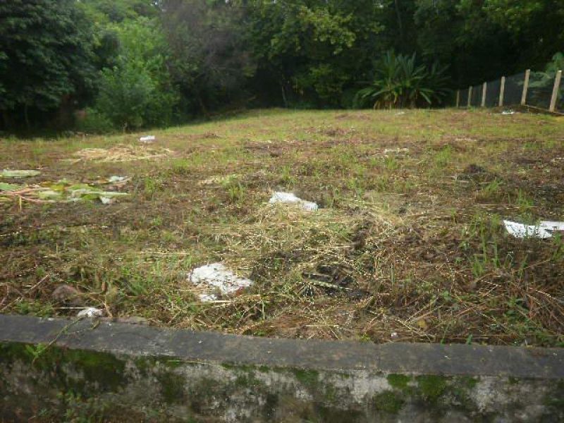 Terreno à venda no bairro Sagrada Familia, Taquara