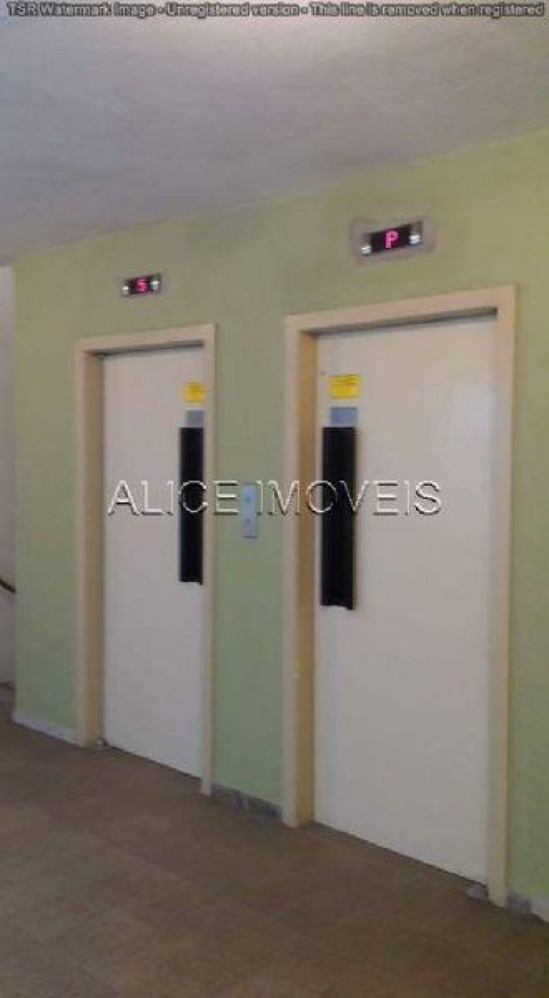 Sala com 1 banheiro e 35m² à venda no bairro Sagrada Familia, Taquara