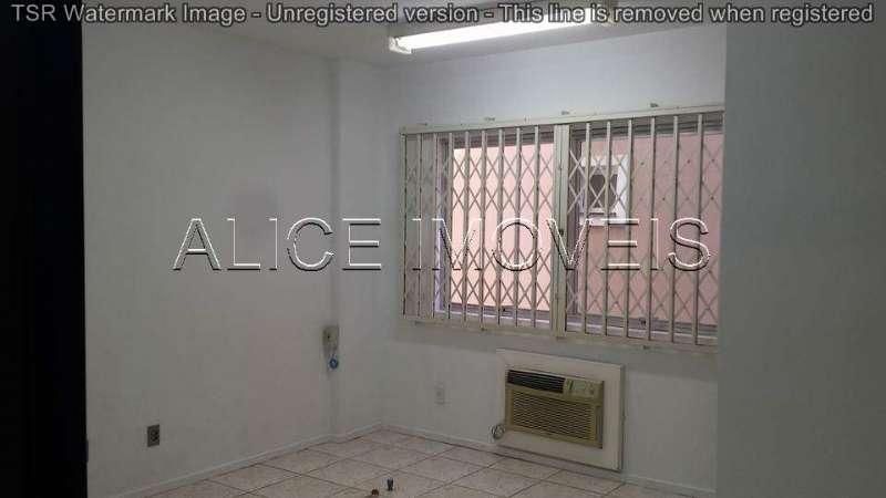 Sala com 1 banheiro e 35m² à venda no bairro Sagrada Familia, Taquara