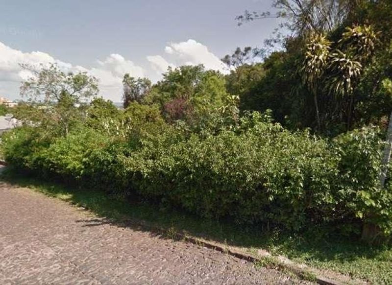 Terreno à venda no bairro Sagrada Familia, Taquara