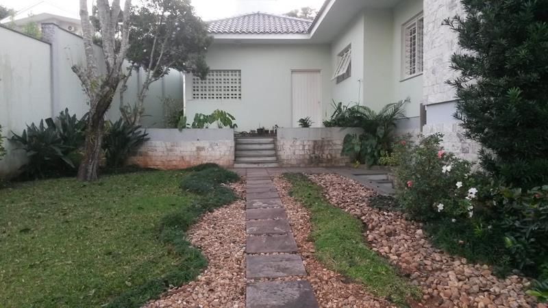 Casa com 2 quartos, 2 banheiros e 380m² à venda no bairro Sagrada Familia, Taquara