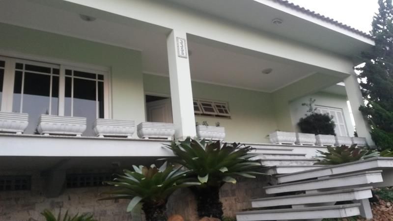 Casa com 2 quartos, 2 banheiros e 380m² à venda no bairro Sagrada Familia, Taquara