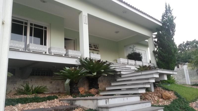Casa com 2 quartos, 2 banheiros e 380m² à venda no bairro Sagrada Familia, Taquara