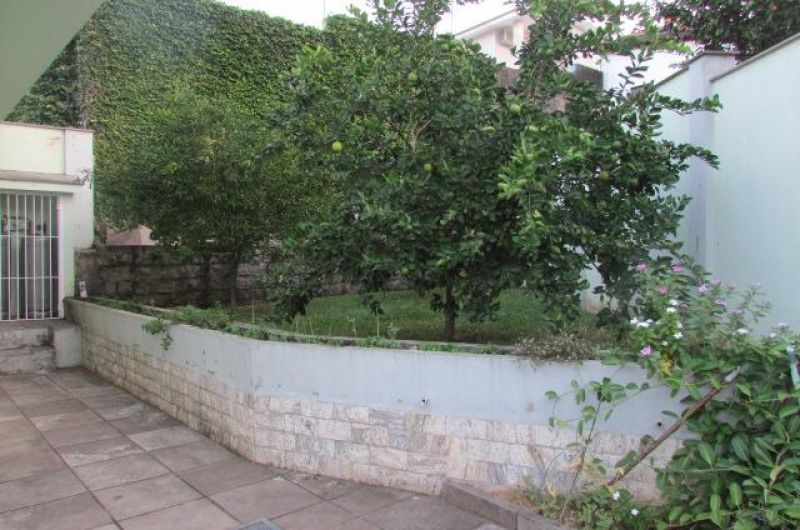 Casa com 2 quartos, 2 banheiros e 380m² à venda no bairro Sagrada Familia, Taquara