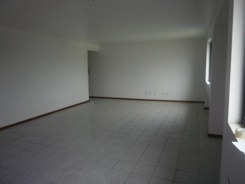Sala com 1 banheiro e 54m² à venda no bairro Sagrada Familia, Taquara