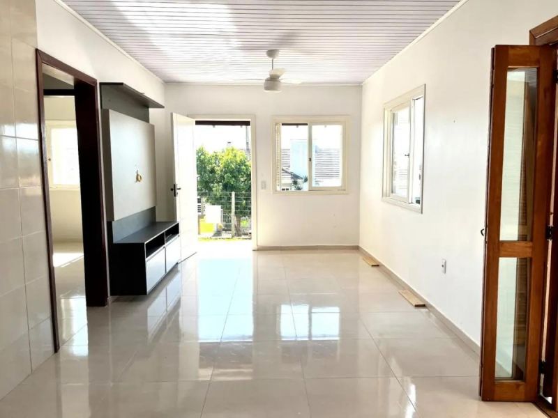 Casa - 12 de Novembro, 15 de Junho