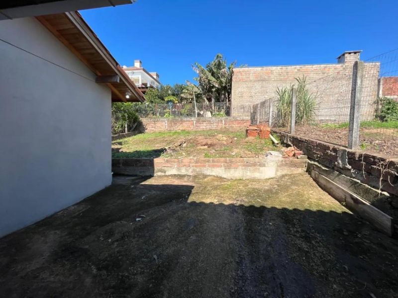 Casa - 12 de Novembro, 15 de Junho