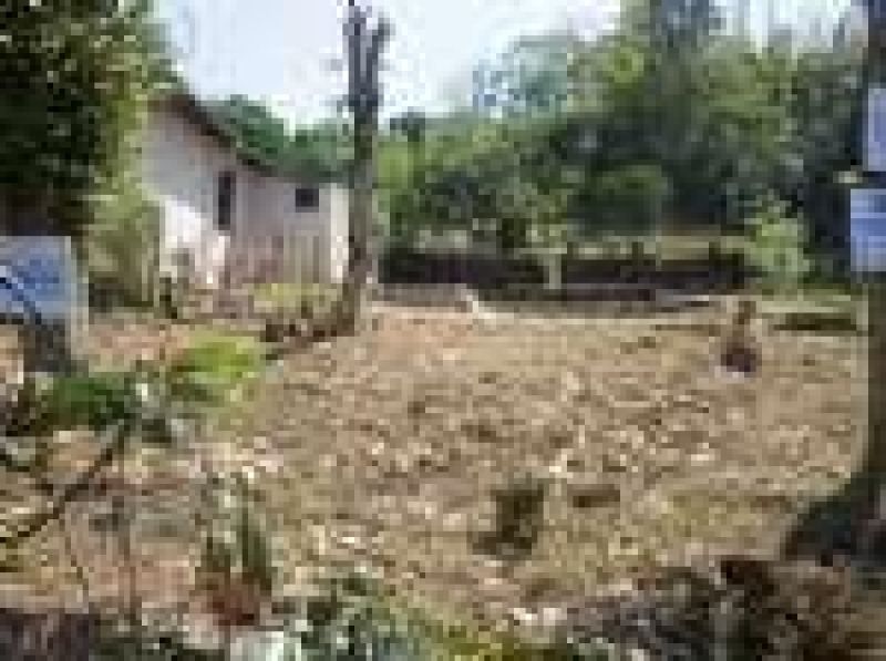 Terreno à venda no bairro Sagrada Familia, Taquara