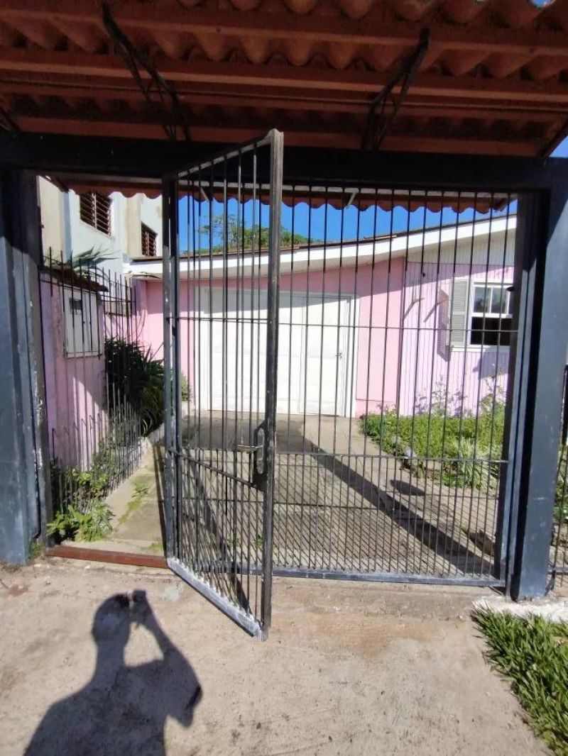Casa com 2 quartos, 1 banheiro e 130m² à venda no bairro Santa Rosa, Taquara