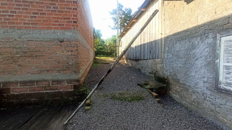 Terreno com 2 quartos, 2 banheiros e 415m² à venda no bairro Santa Rosa, Taquara