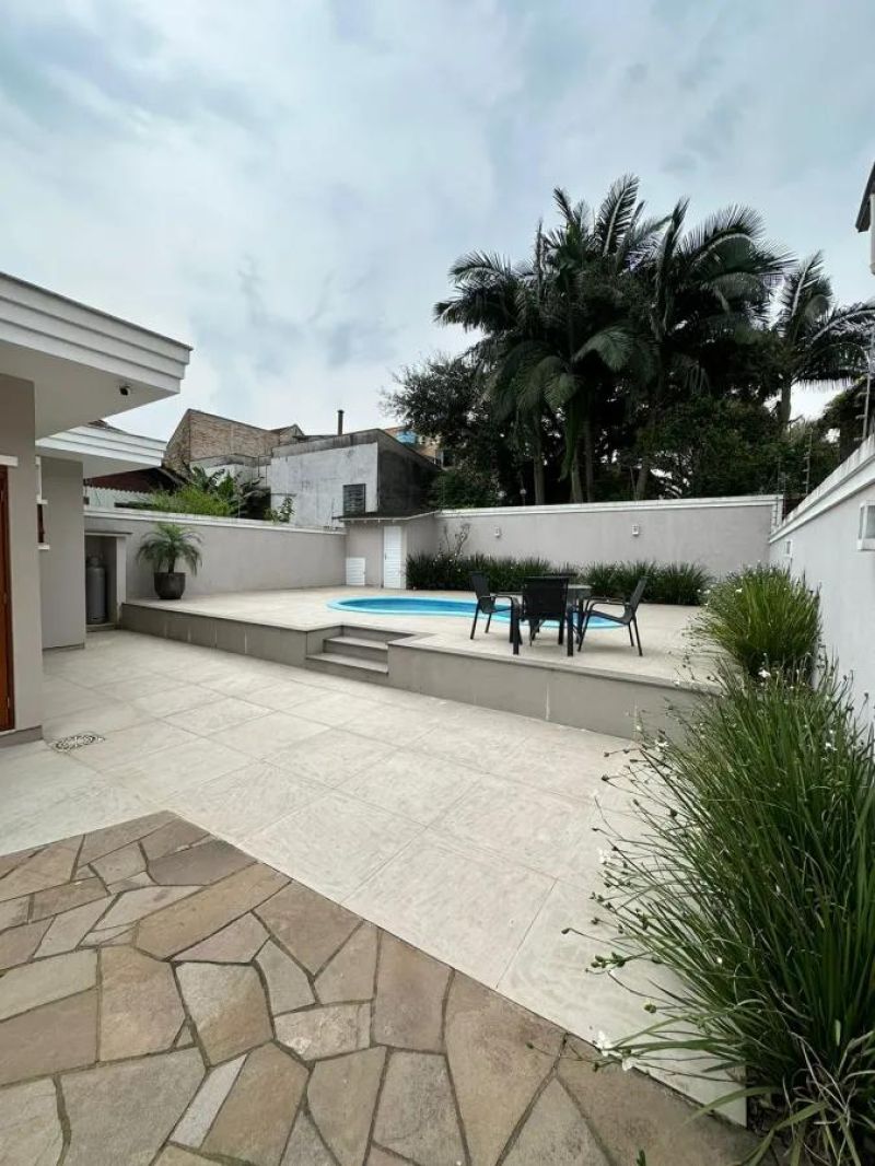 Casa - João XXIII, Centro