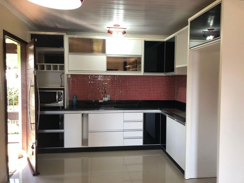 Casa com 2 quartos, 1 banheiro e 100m² à venda no bairro Santa Rosa, Taquara