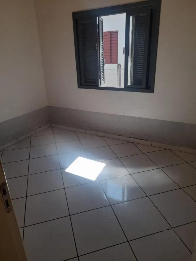 Casa - Travessa Vargas, Guarujá