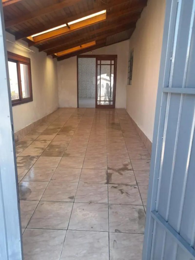 Casa - Travessa Vargas, Guarujá