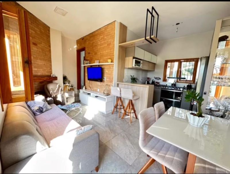 Casa com 3 quartos, 3 banheiros e 159m² à venda no bairro Santa Rosa, Taquara