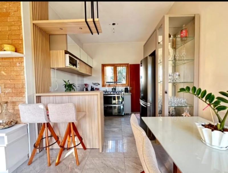 Casa com 3 quartos, 3 banheiros e 159m² à venda no bairro Santa Rosa, Taquara