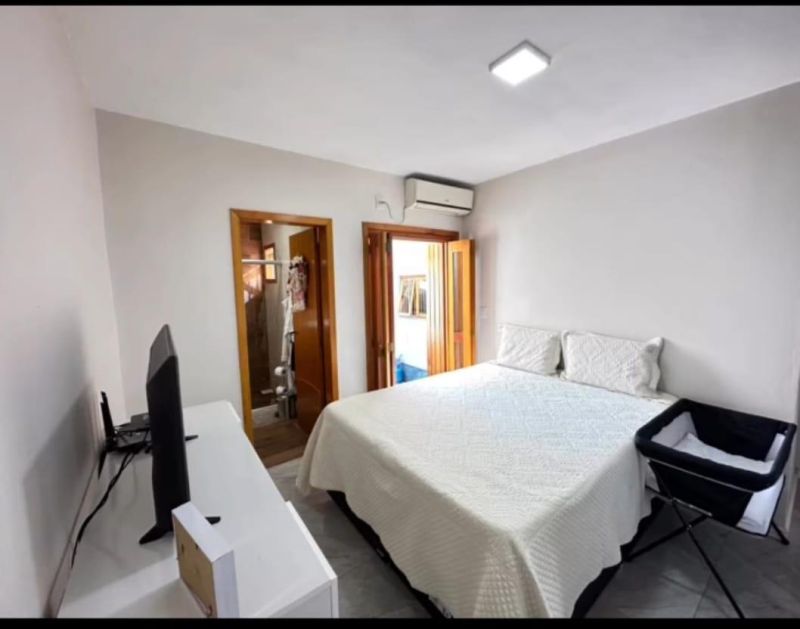 Casa com 3 quartos, 3 banheiros e 159m² à venda no bairro Santa Rosa, Taquara