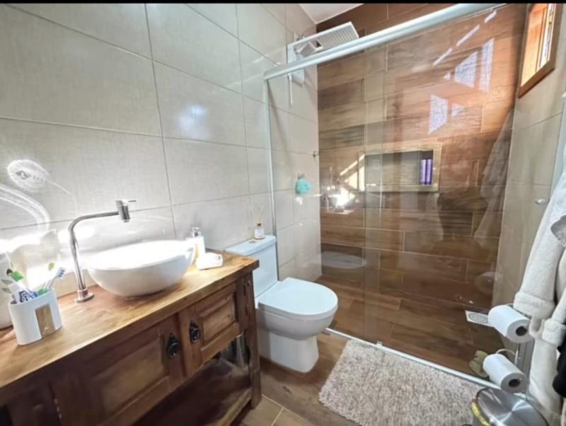 Casa com 3 quartos, 3 banheiros e 159m² à venda no bairro Santa Rosa, Taquara