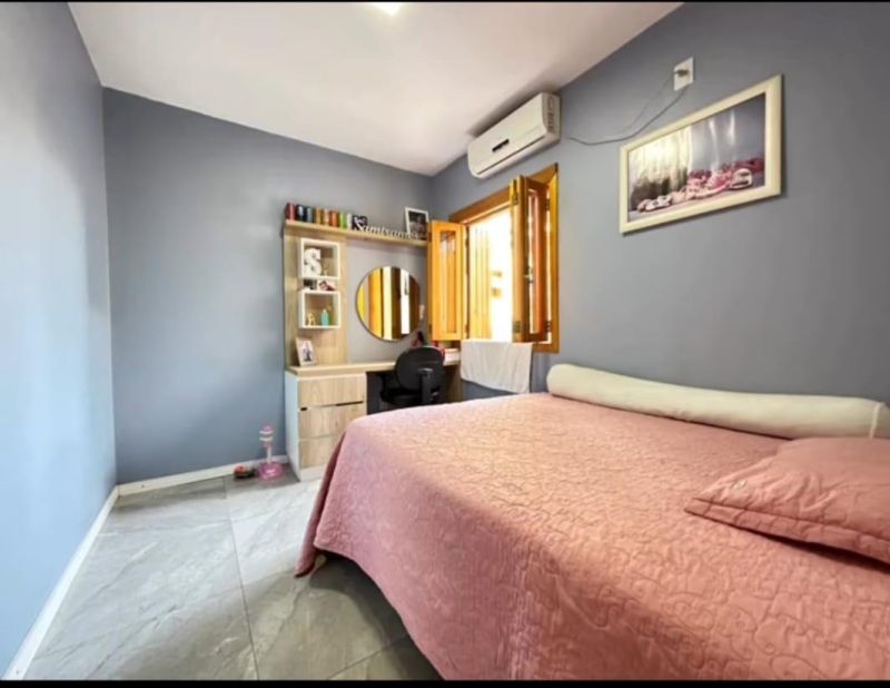 Casa com 3 quartos, 3 banheiros e 159m² à venda no bairro Santa Rosa, Taquara
