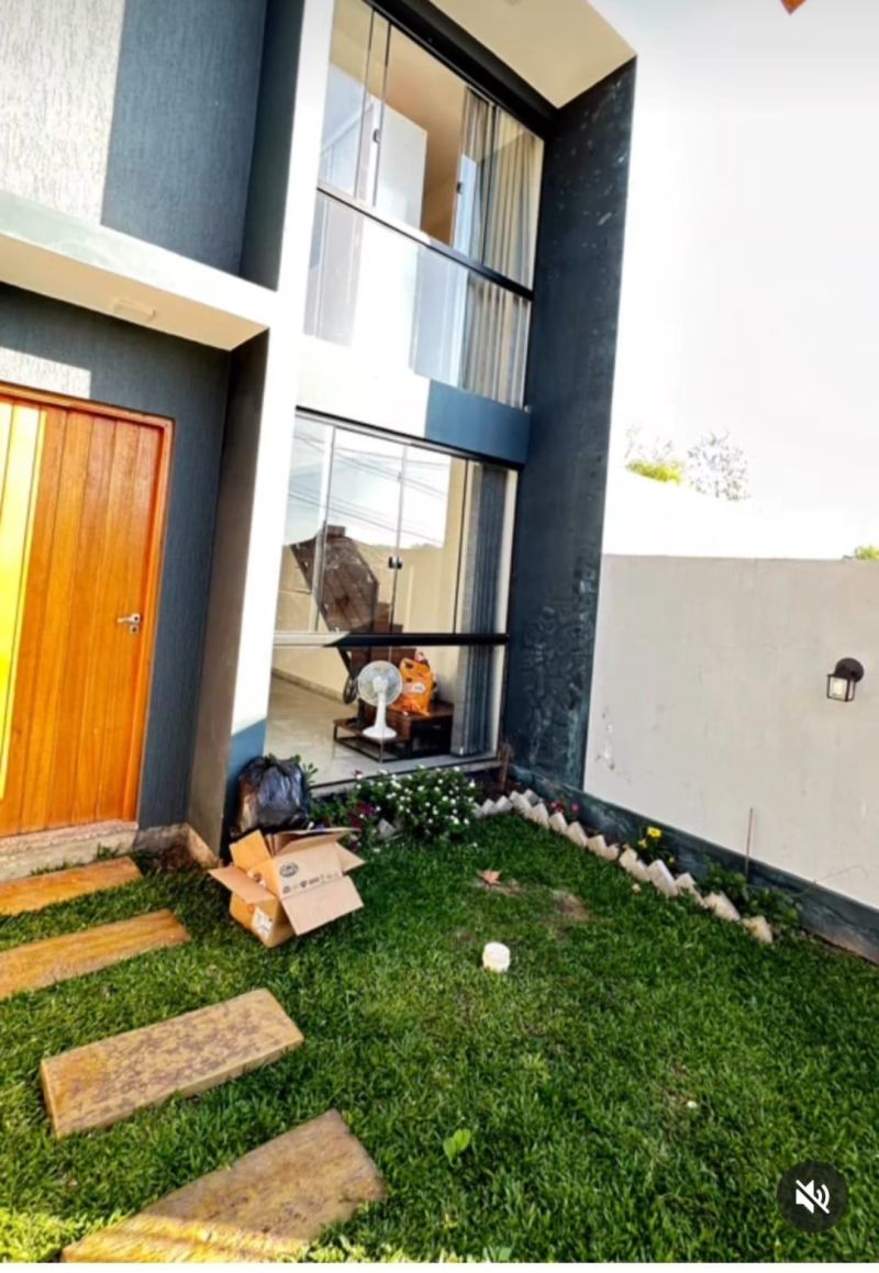 Casa com 3 quartos, 3 banheiros e 159m² à venda no bairro Santa Rosa, Taquara