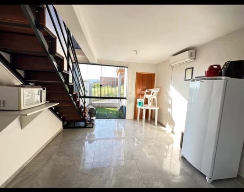 Casa com 3 quartos, 3 banheiros e 159m² à venda no bairro Santa Rosa, Taquara