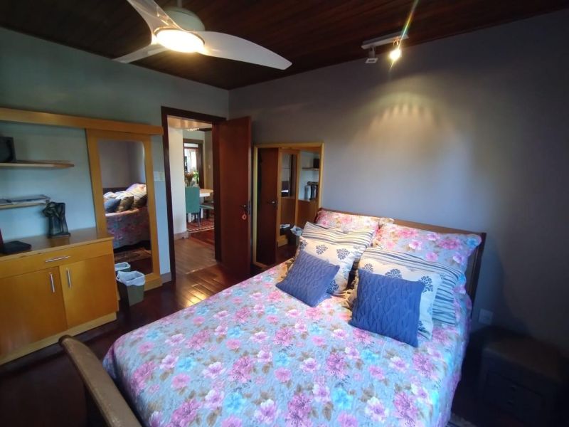 Casa com 2 quartos, 2 banheiros e 175m² à venda no bairro Santa Rosa, Taquara