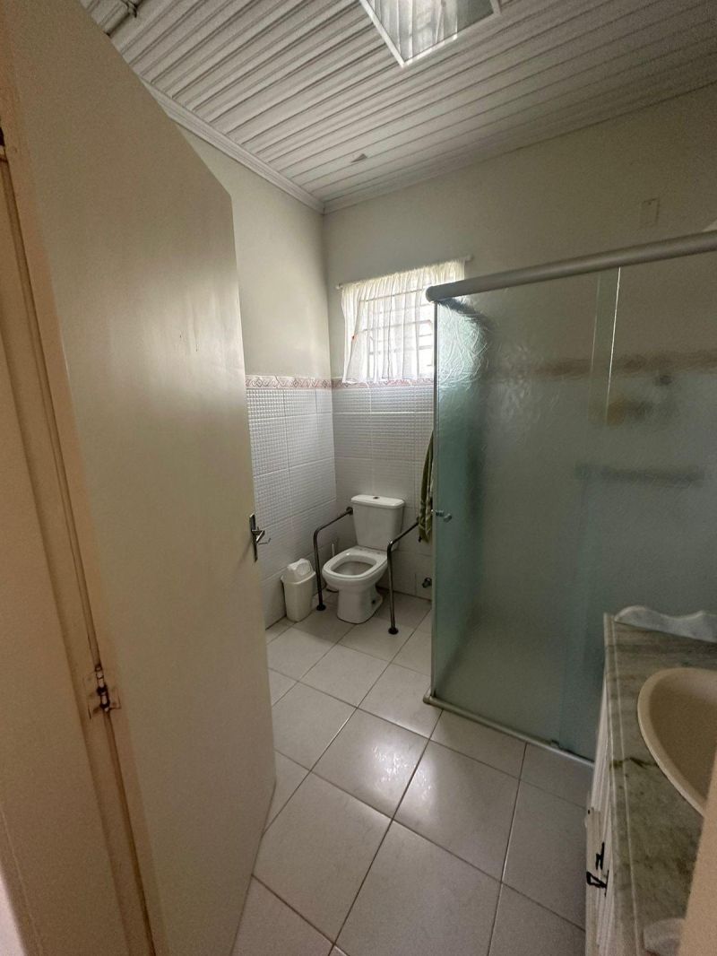 Casa com 3 quartos, 2 banheiros e 157m² à venda no bairro Santa Rosa, Taquara