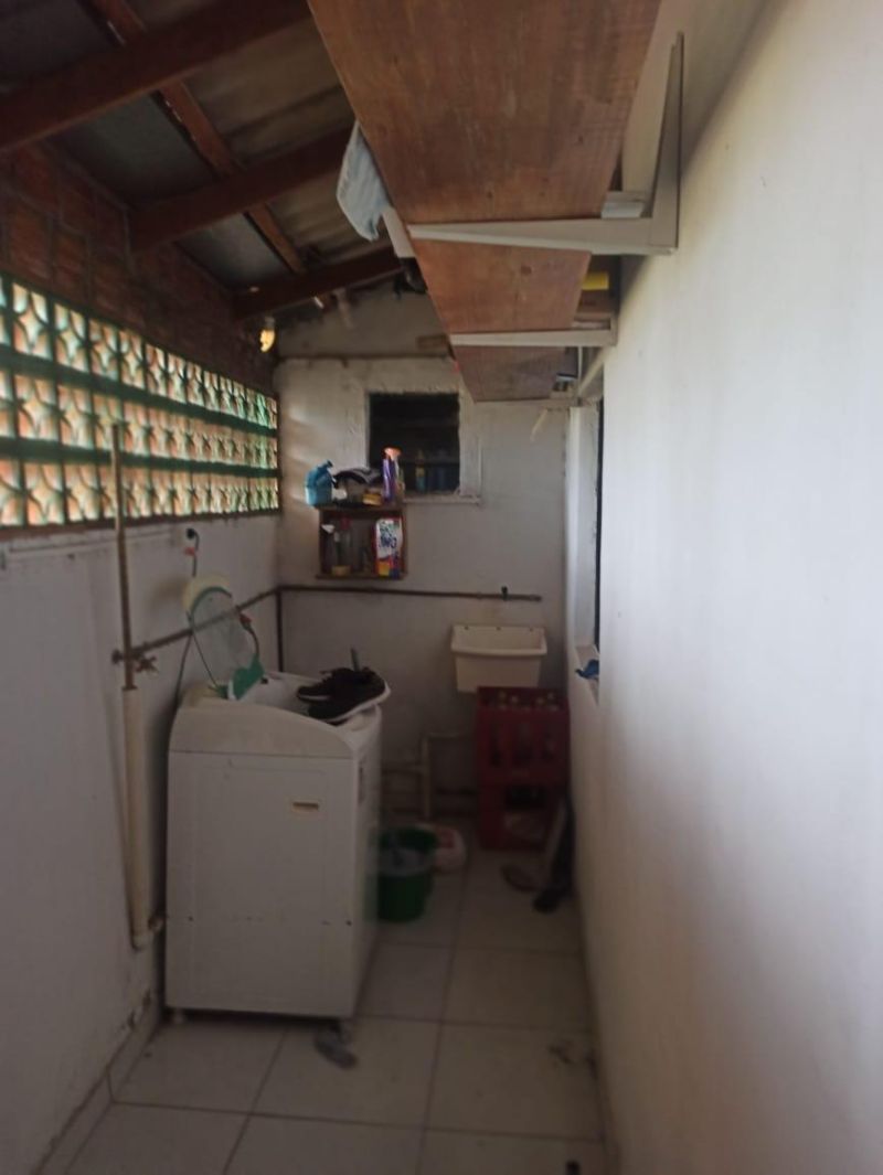 Casa com 2 quartos, 2 banheiros e 140m² à venda no bairro Santa Rosa, Taquara
