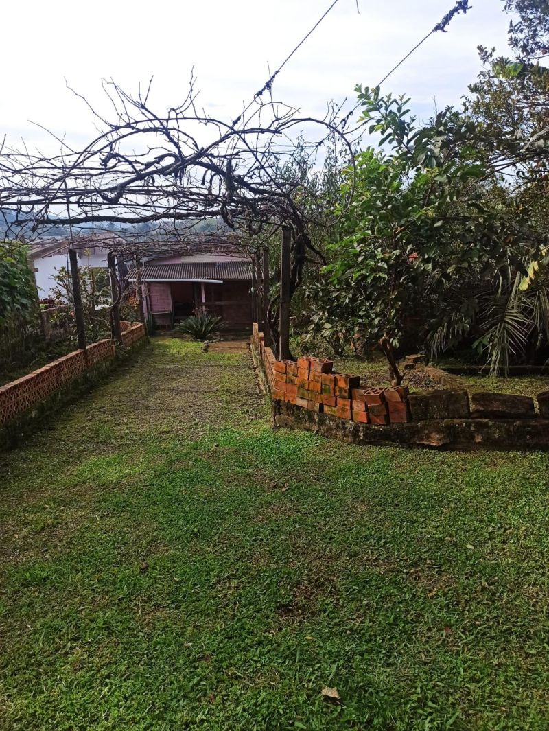 Casa com 3 quartos, 2 banheiros e 120m² à venda no bairro Santa Rosa, Taquara