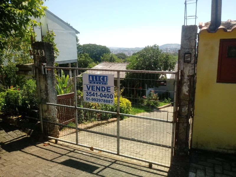 Casa com 3 quartos e 1 banheiro à venda no bairro Santa Rosa, Taquara