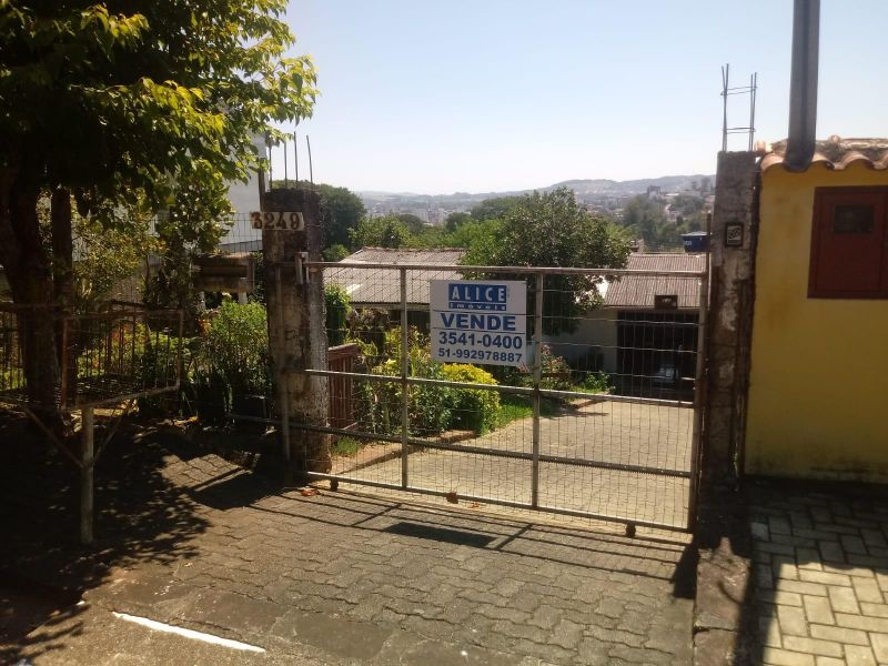 Casa com 3 quartos e 1 banheiro à venda no bairro Santa Rosa, Taquara