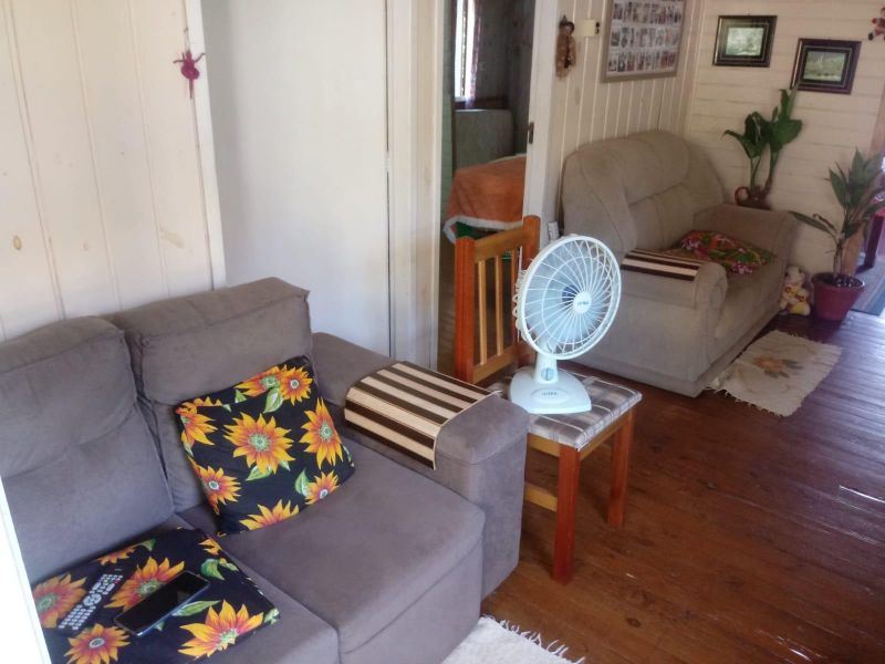 Casa com 3 quartos e 1 banheiro à venda no bairro Santa Rosa, Taquara