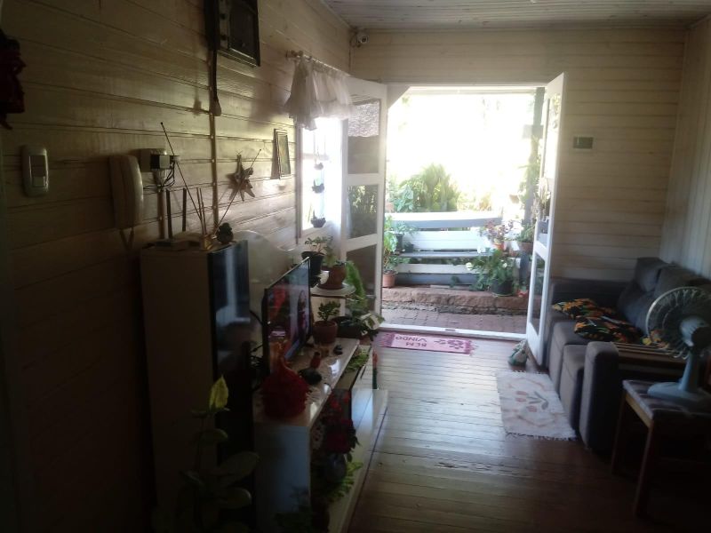 Casa com 3 quartos e 1 banheiro à venda no bairro Santa Rosa, Taquara